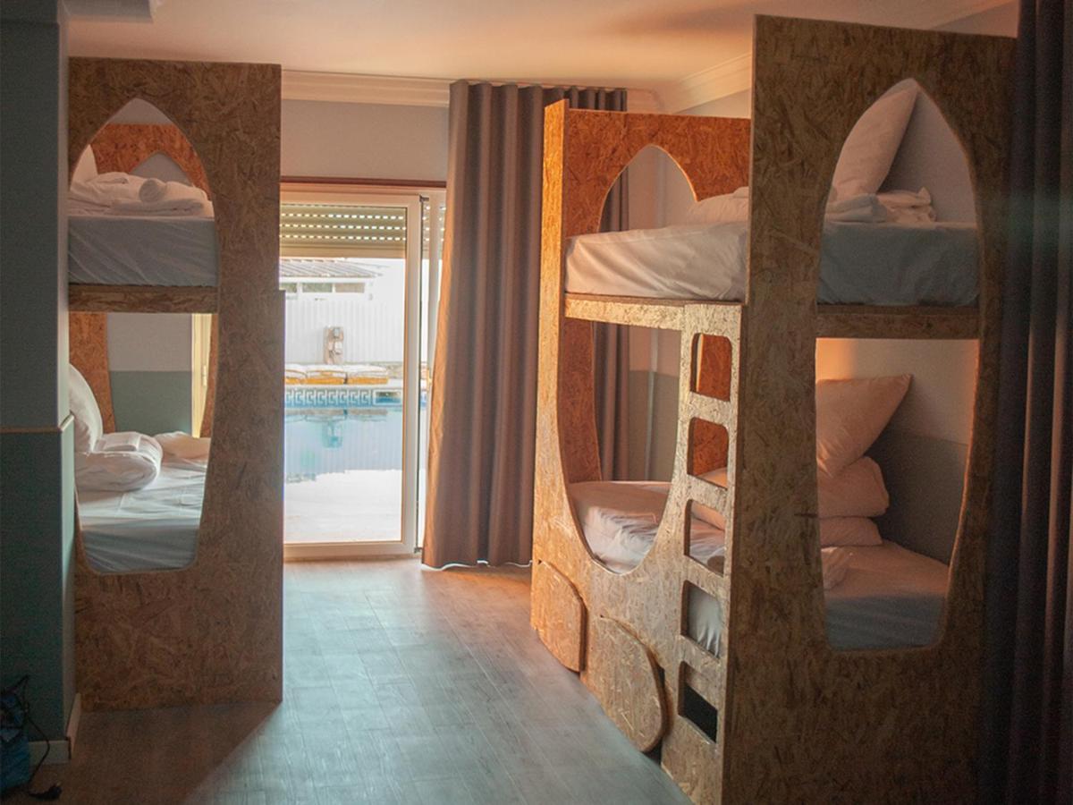 Destination Hostal Ericeira